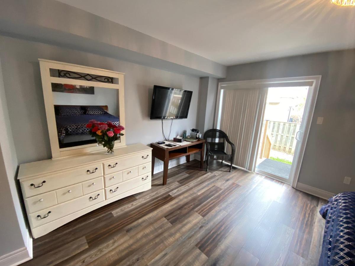 2 Bedroom With 2 Ensuites Unit In ริชมอนด์ฮิลล์ ภายนอก รูปภาพ